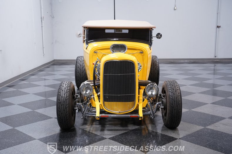 1932 Ford Highboy 15
