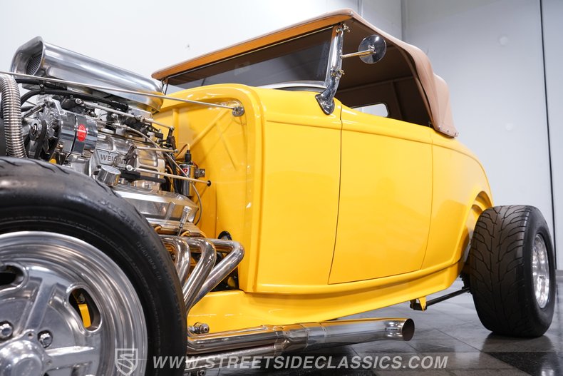 1932 Ford Highboy 18