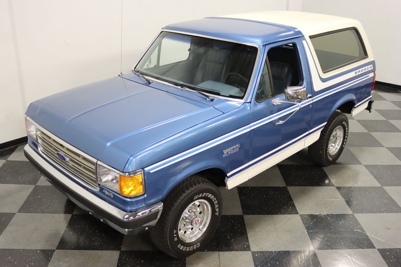 1989 Ford Bronco 21