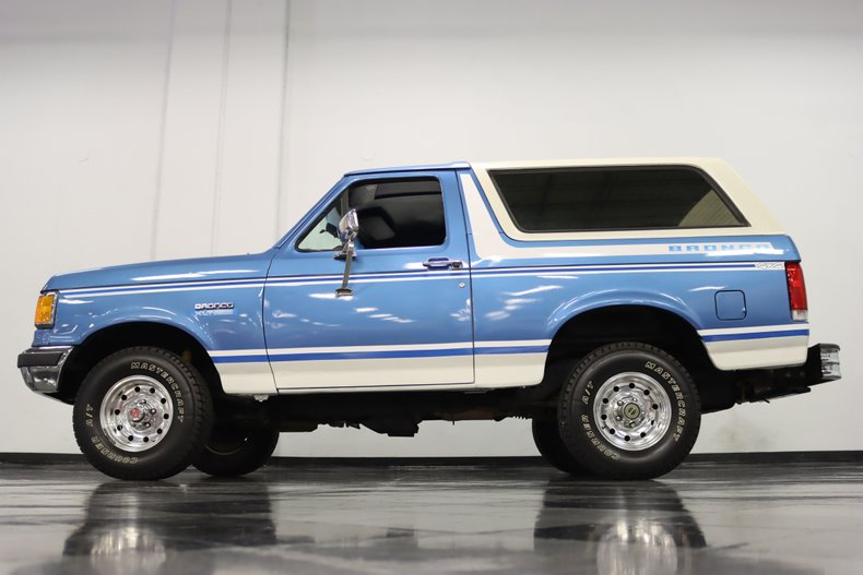 1989 Ford Bronco 25