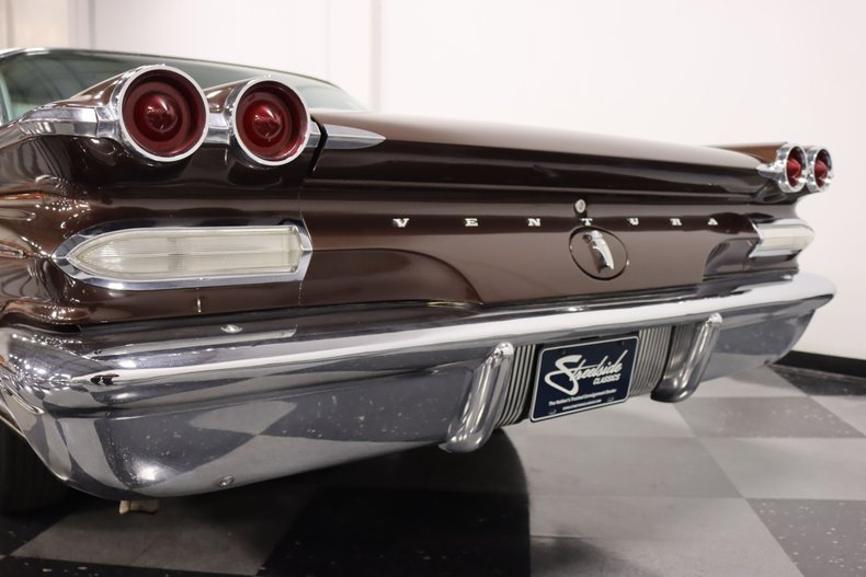 1960 Pontiac Ventura 74