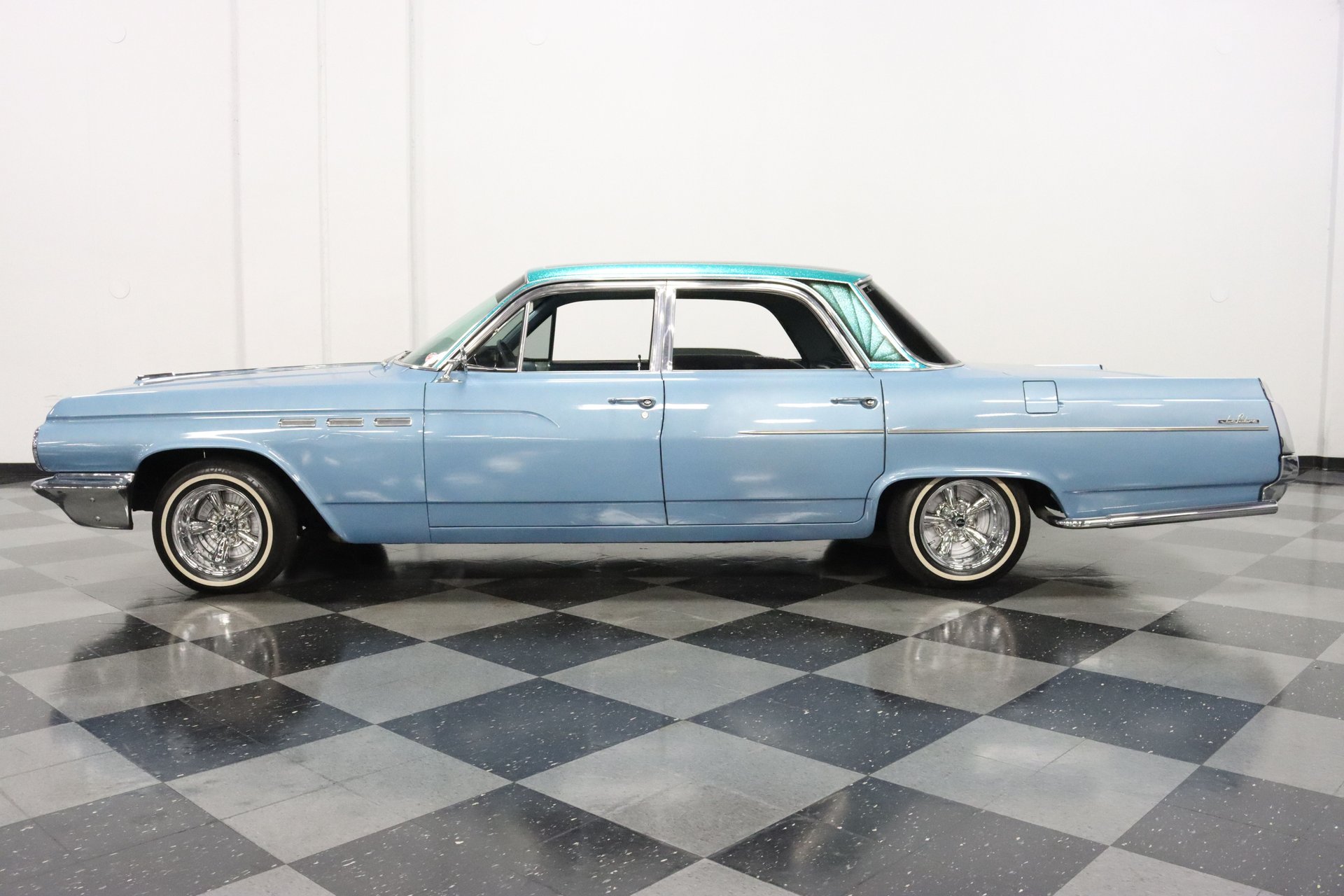 1963 buick lesabre custom sedan
