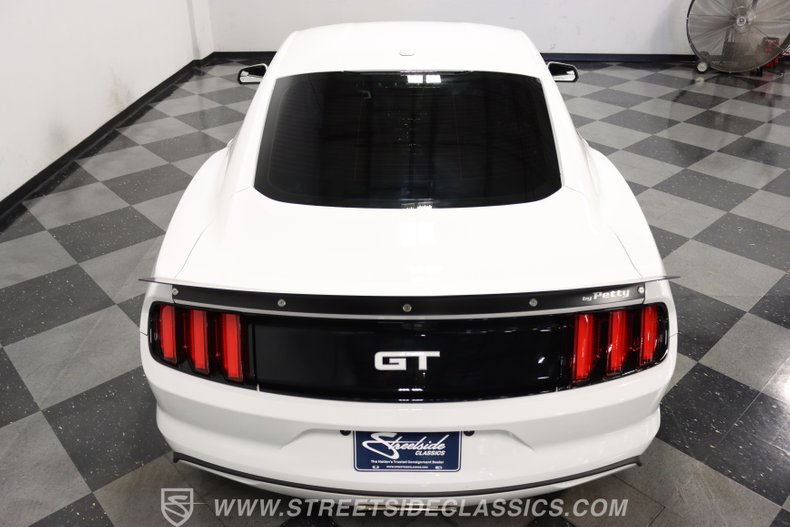 2015 Ford Mustang 31