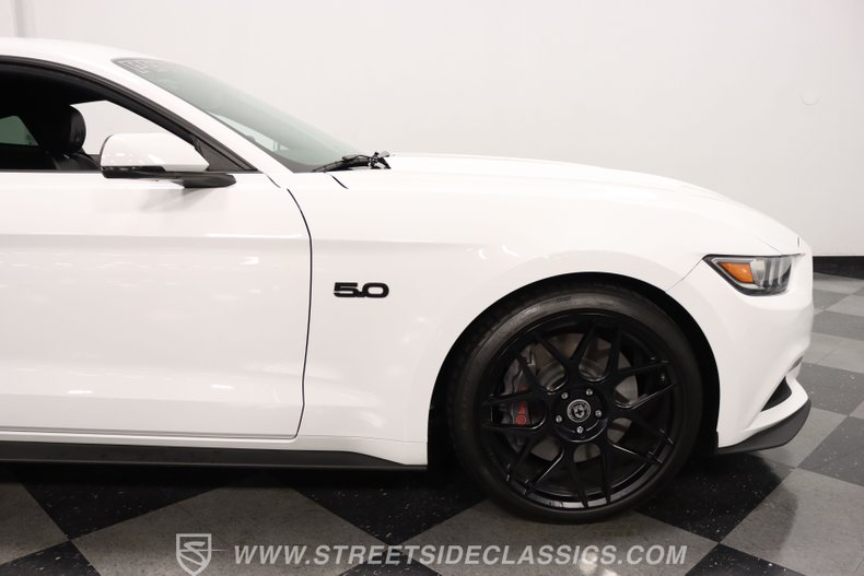 2015 Ford Mustang 37