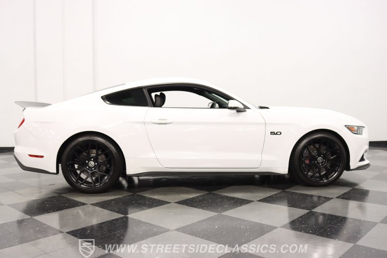 2015 Ford Mustang 15