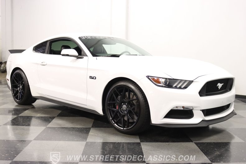 2015 Ford Mustang 17