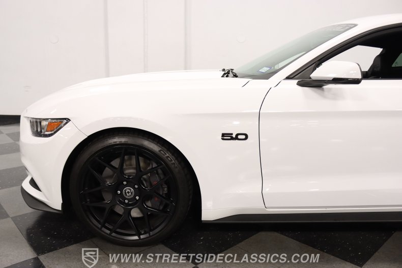 2015 Ford Mustang 26