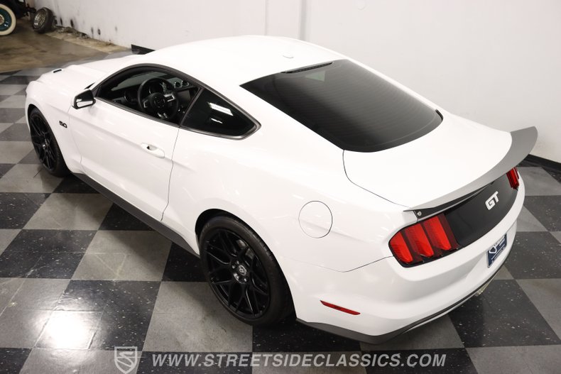 2015 Ford Mustang 87
