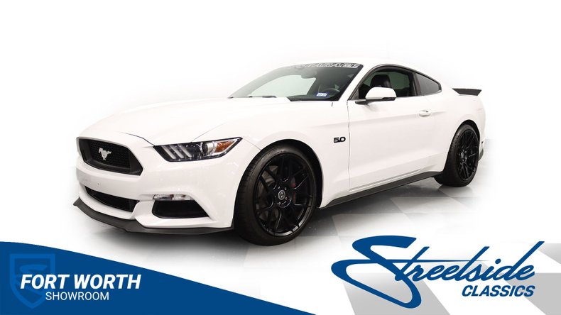 2015 Ford Mustang 1