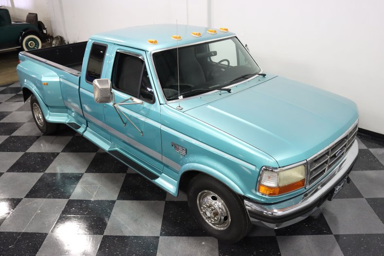 1997 Ford F-350 76