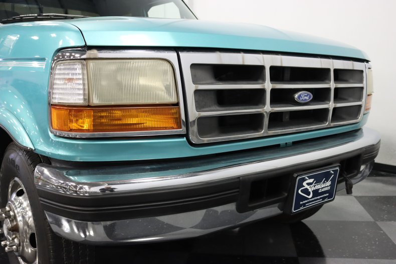 1997 Ford F-350 74
