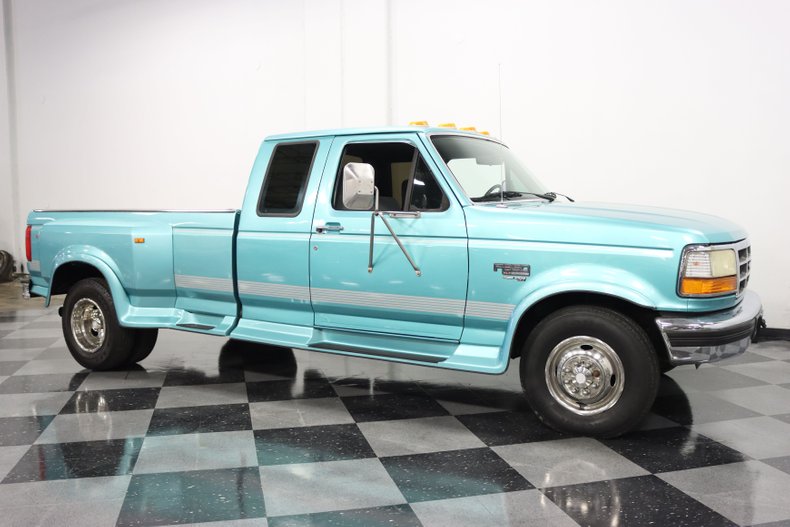 1997 Ford F-350 16
