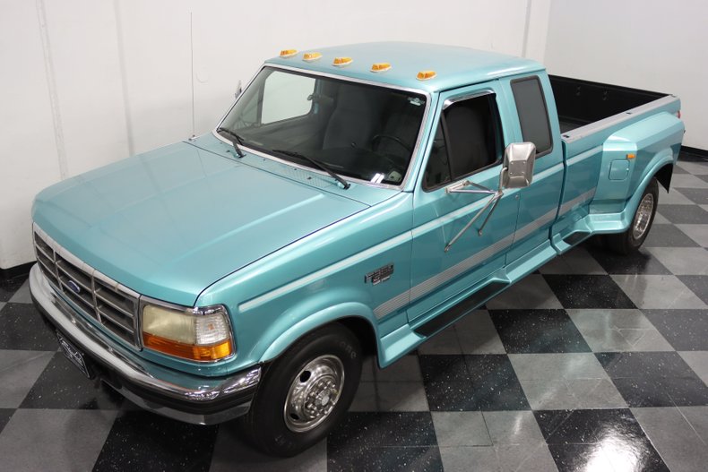 1997 Ford F-350 21