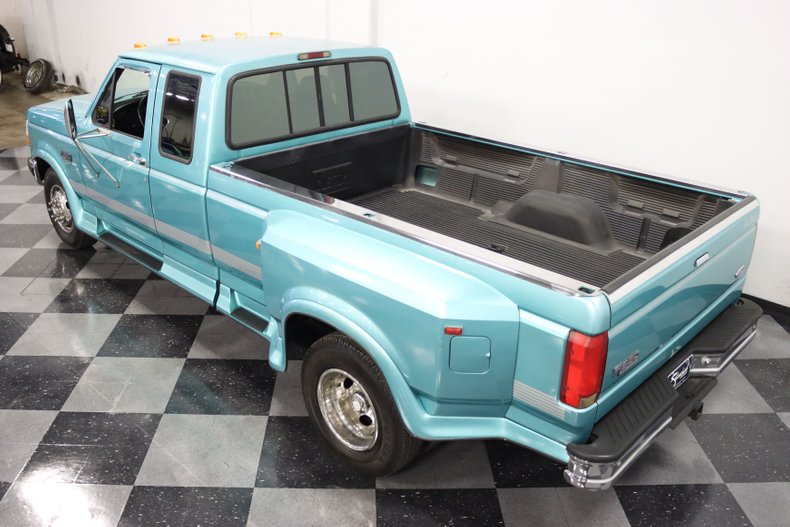 1997 Ford F-350 77