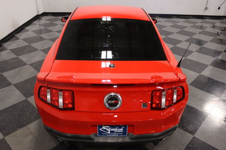 2011 Ford Mustang 24
