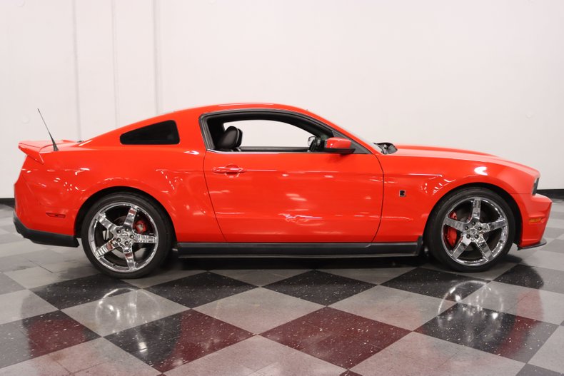 2011 Ford Mustang 12