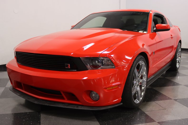 2011 Ford Mustang 16