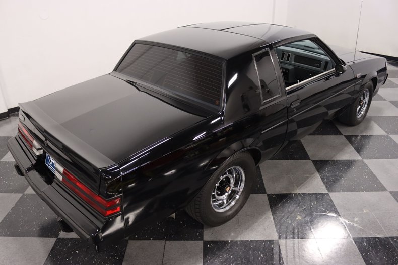 1987 Buick Grand National 32