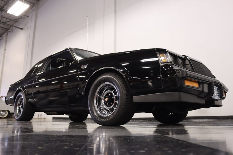 1987 Buick Grand National 38