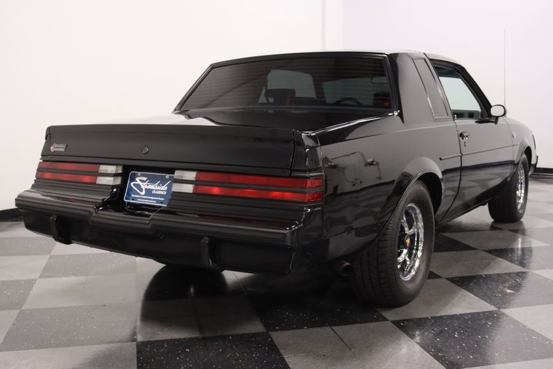 1987 Buick Grand National 10