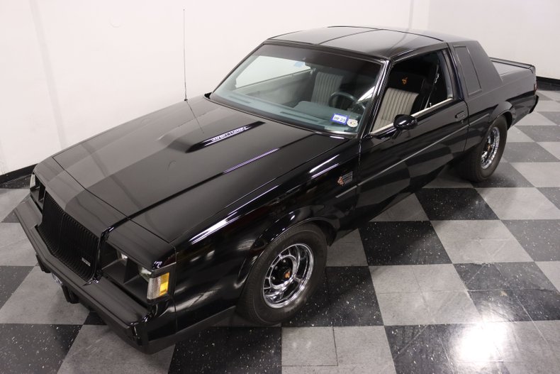 1987 Buick Grand National 22