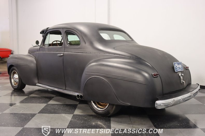 1940 Dodge Deluxe 6