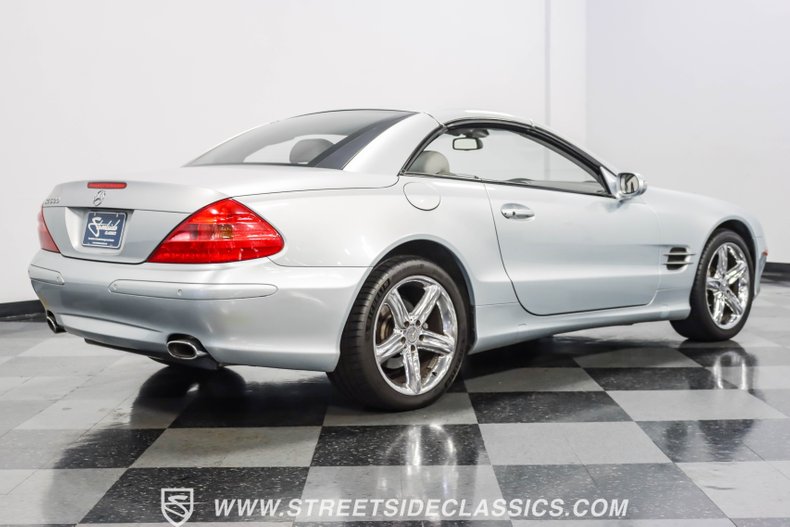 2003 Mercedes-Benz SL500  11