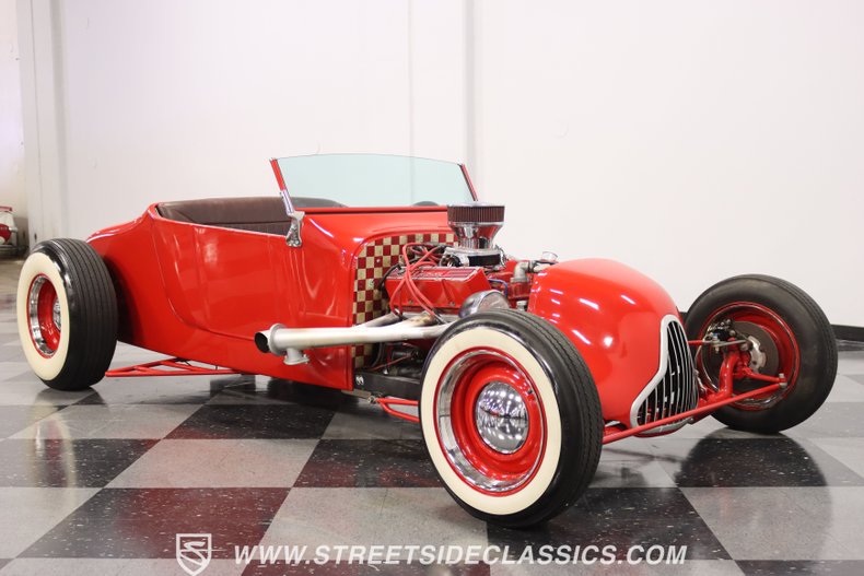 1927 Ford Roadster 13
