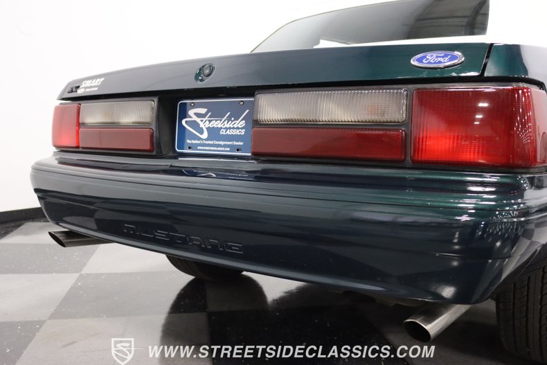1990 Ford Mustang 72