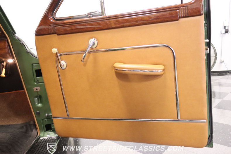 1948 Packard Standard Eight 54