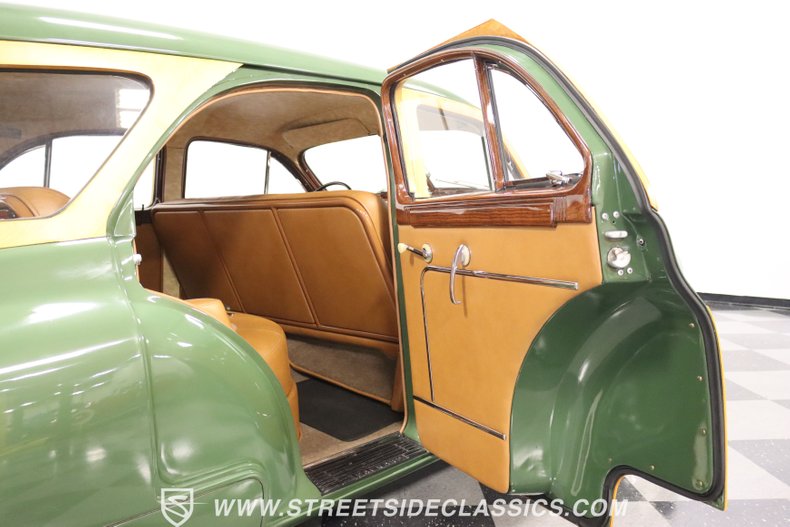1948 Packard Standard Eight 61