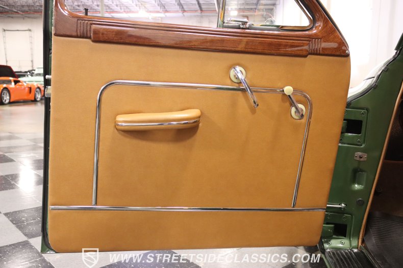 1948 Packard Standard Eight 36