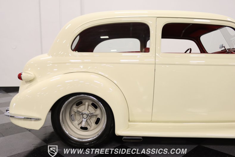 1939 Chevrolet Master Deluxe 28