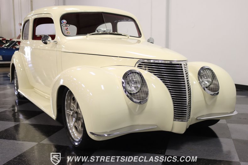 1939 Chevrolet Master Deluxe 14