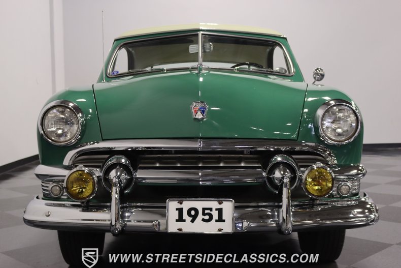 1951 Ford Victoria 15
