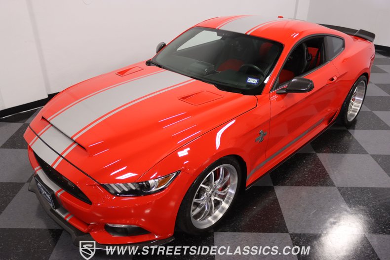 2015 Ford Mustang 17