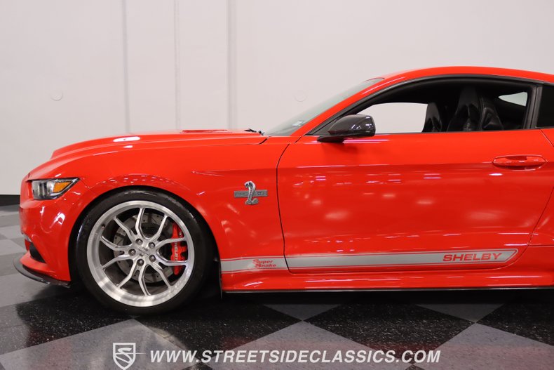 2015 Ford Mustang 21