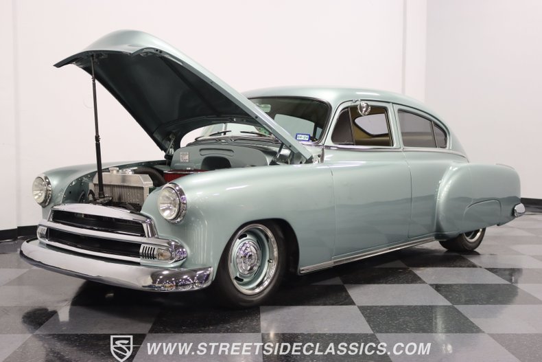 1951 Chevrolet Fleetline 31