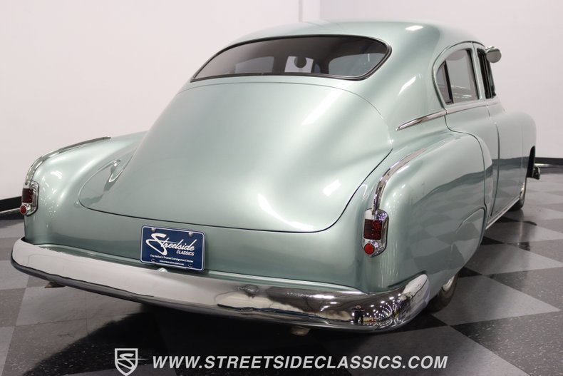 1951 Chevrolet Fleetline 9