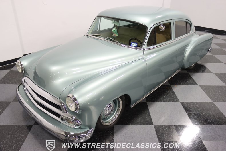 1951 Chevrolet Fleetline 17