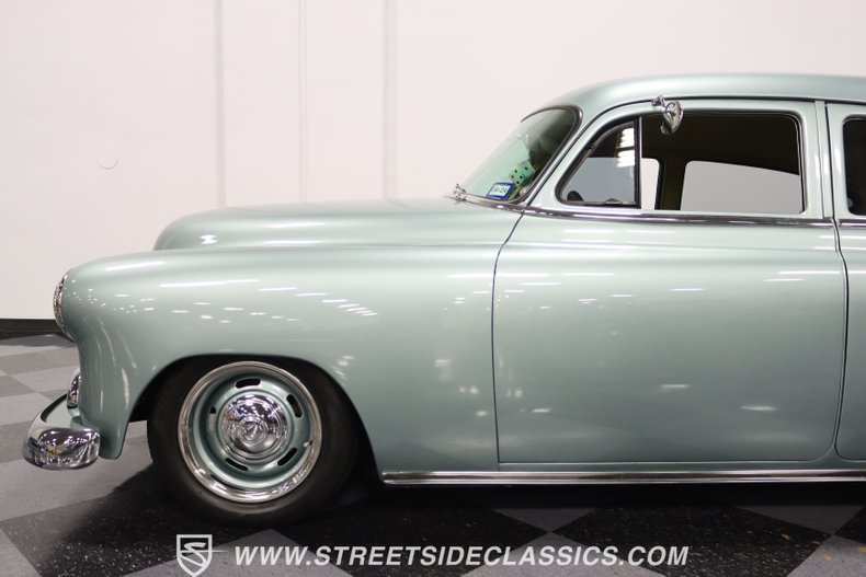1951 Chevrolet Fleetline 21