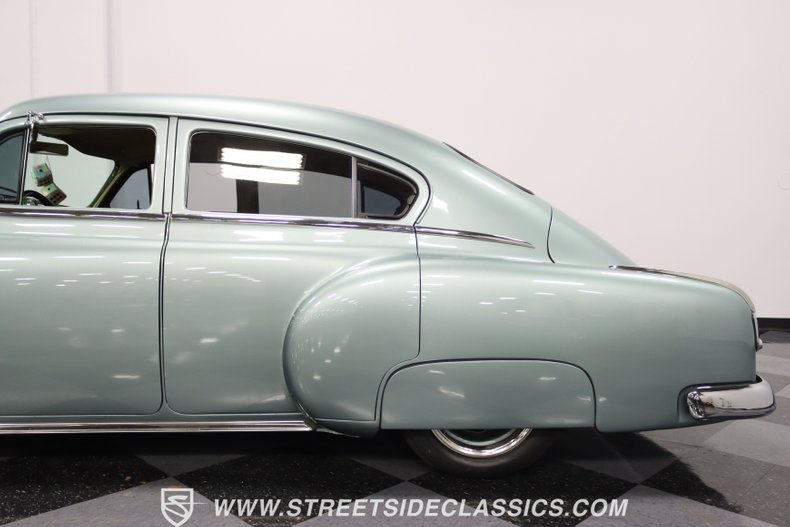 1951 Chevrolet Fleetline 22