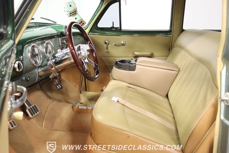 1951 Chevrolet Fleetline 4