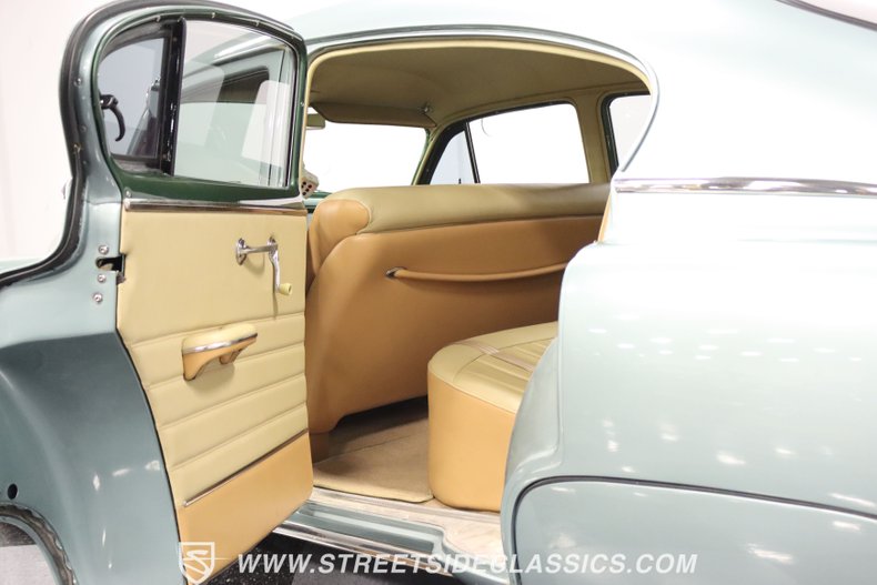 1951 Chevrolet Fleetline 54