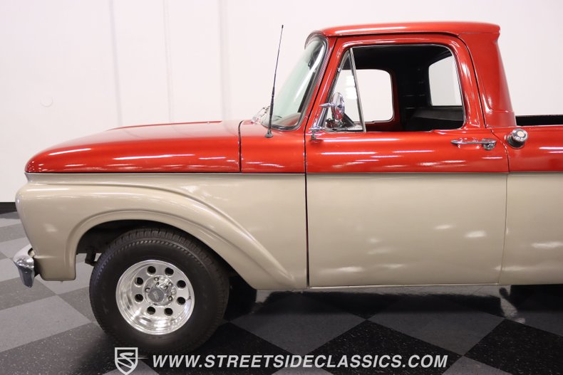 1962 Ford F-100 21