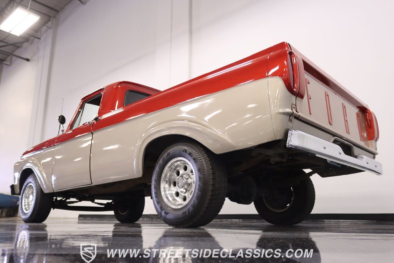1962 Ford F-100 23