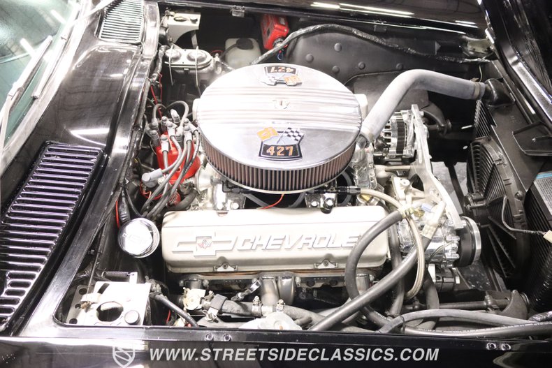 1963 Chevrolet Corvette 36
