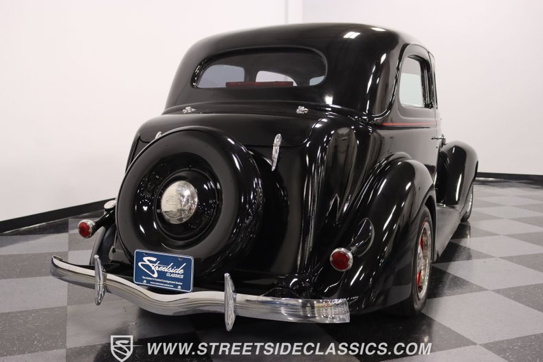 1936 Ford Tudor 9