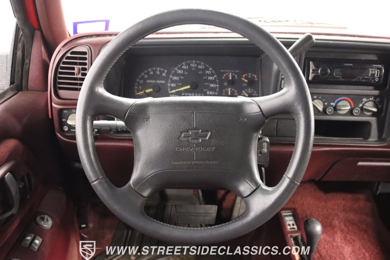 1995 Chevrolet Tahoe 38