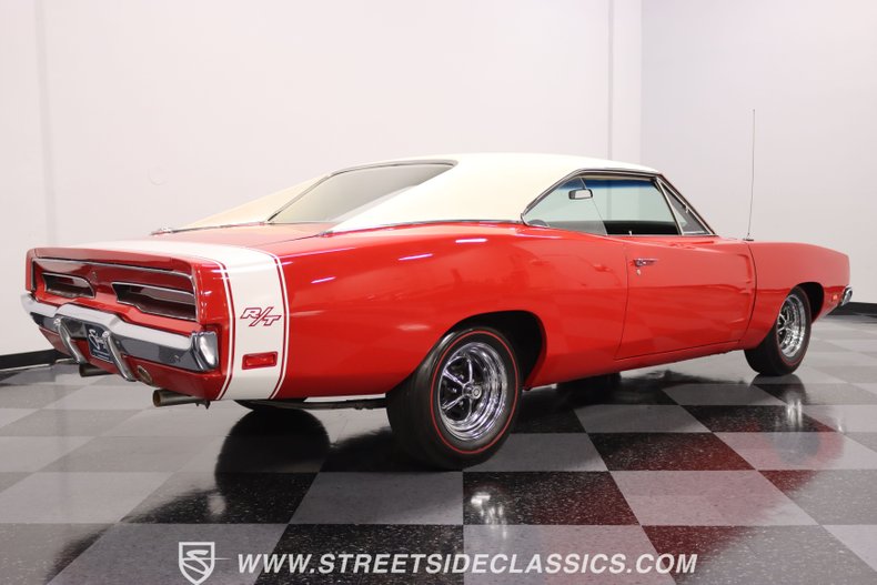 1969 Dodge Charger 11